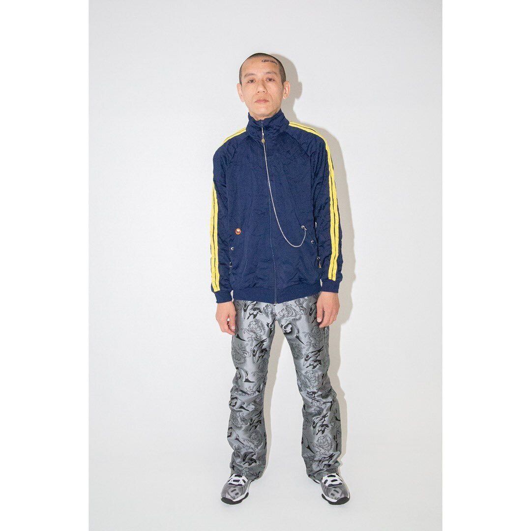 BODYSONG. LIKE A BALE VINTAGE TJ (NAVY) SKU: BS239204 | IAAAM