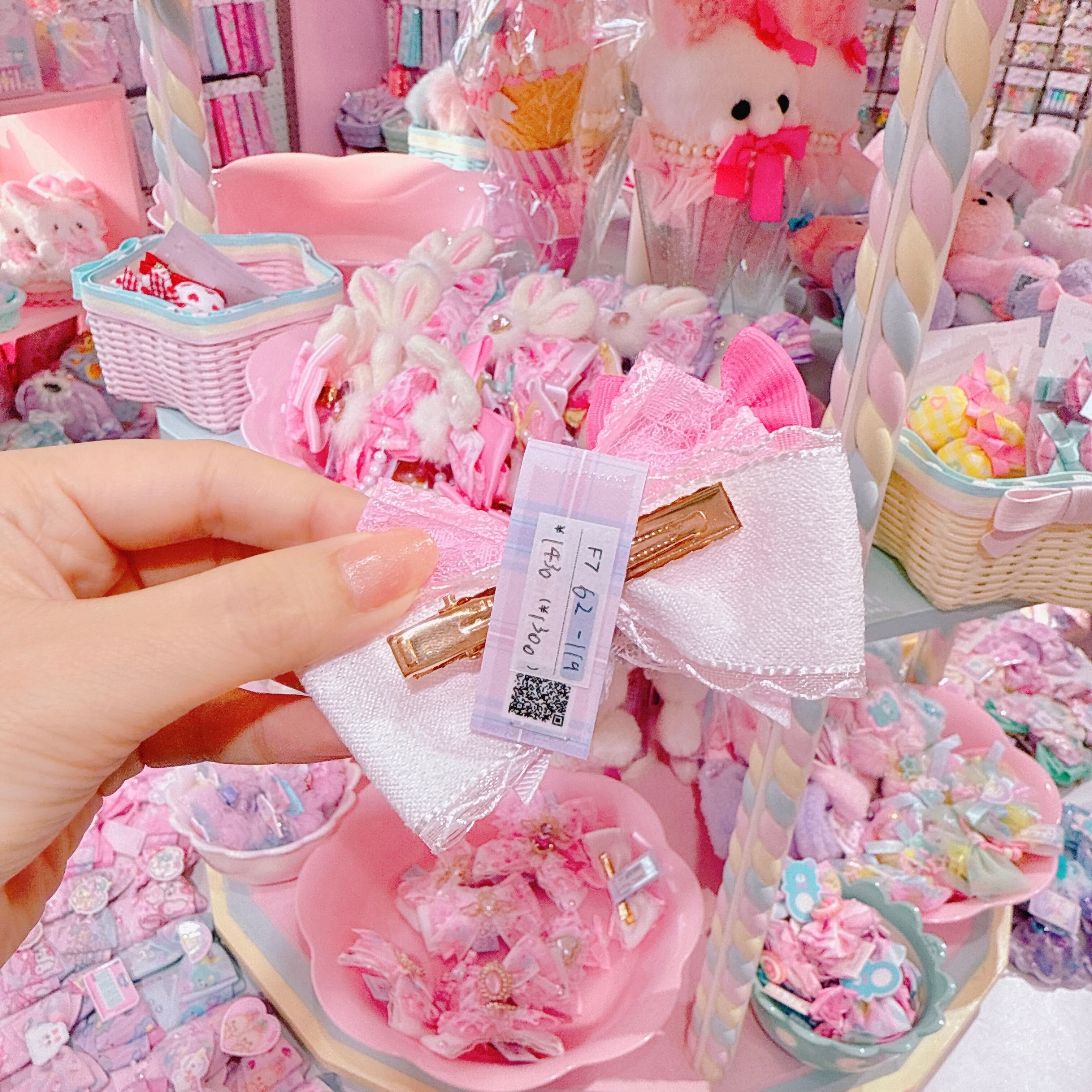 【F7】62-119ヘアクリップ