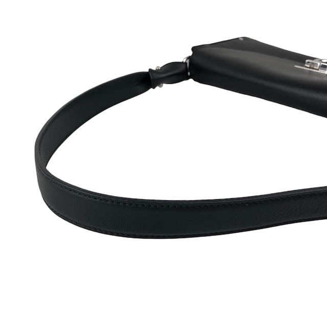 Salvatore Ferragamo サルヴァトーレ フェラガモ ショルダーバッグ ブラック ガンチーニ レザー セミショルダーバッグ vintage ヴィンテージ オールド k7ui2k