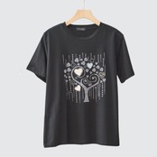 TRUBE ラインストーンハートモチーフ半袖Tシャツ【M~L】ブラック