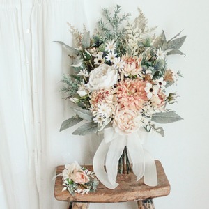 【再販】Peach beige mum Bouquet＆Boutonniere