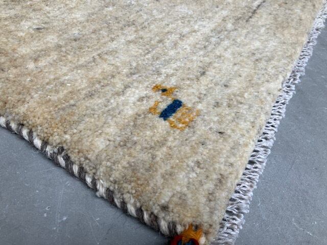 ペルシャ絨毯　ギャッベ　サイズ約57㎝×86㎝ - 画像2