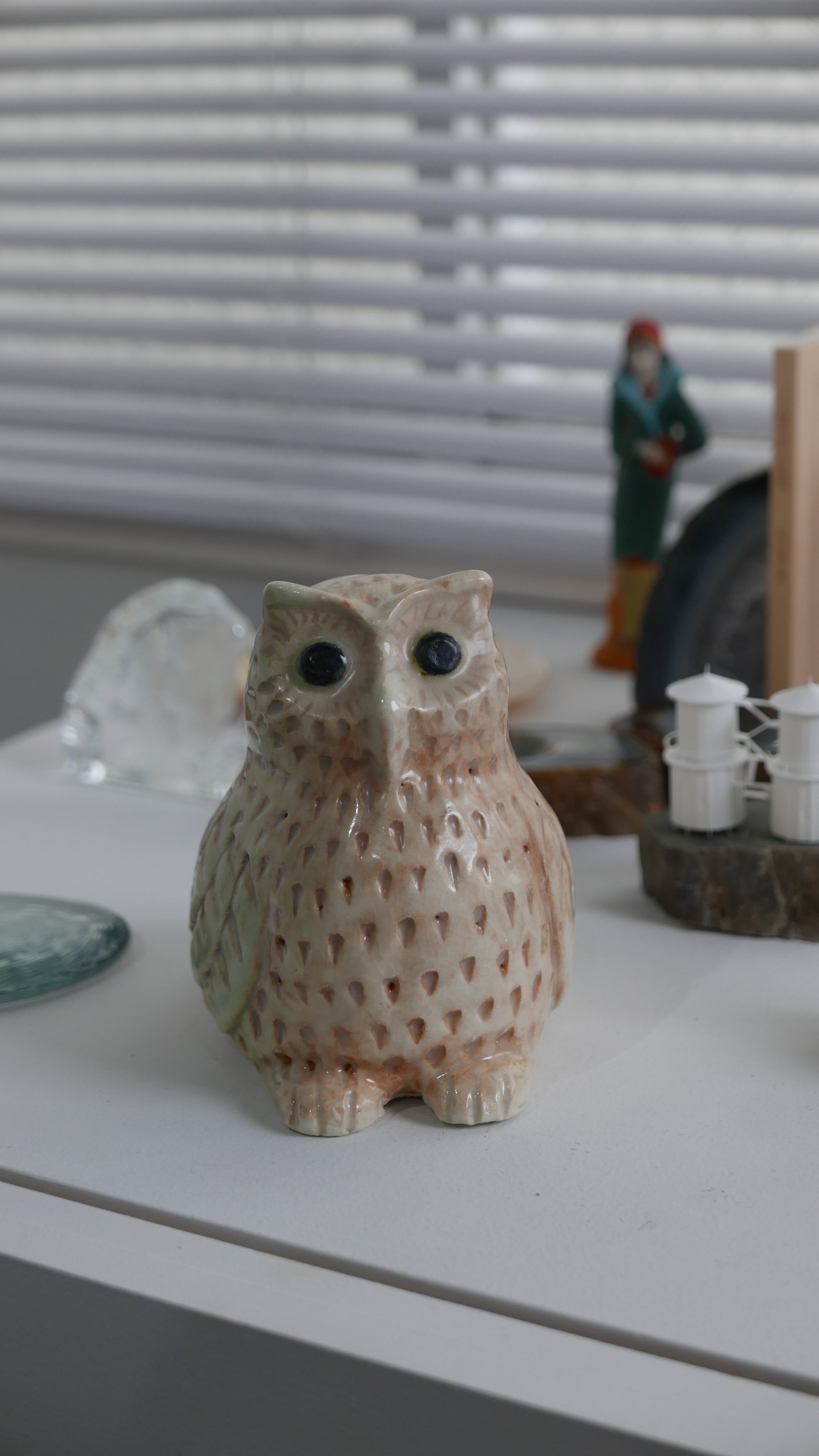 pottery owl , natural white
