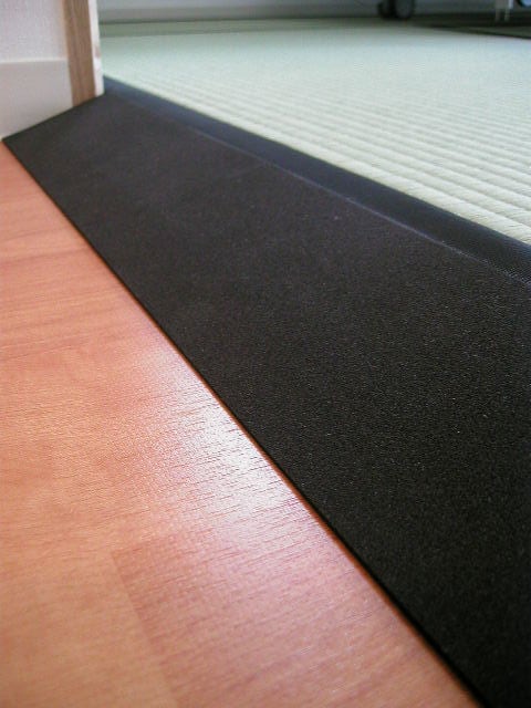 段差解消スロープ 段差1,5cmタイプ | 畳 ふすま 障子の事なら何でも