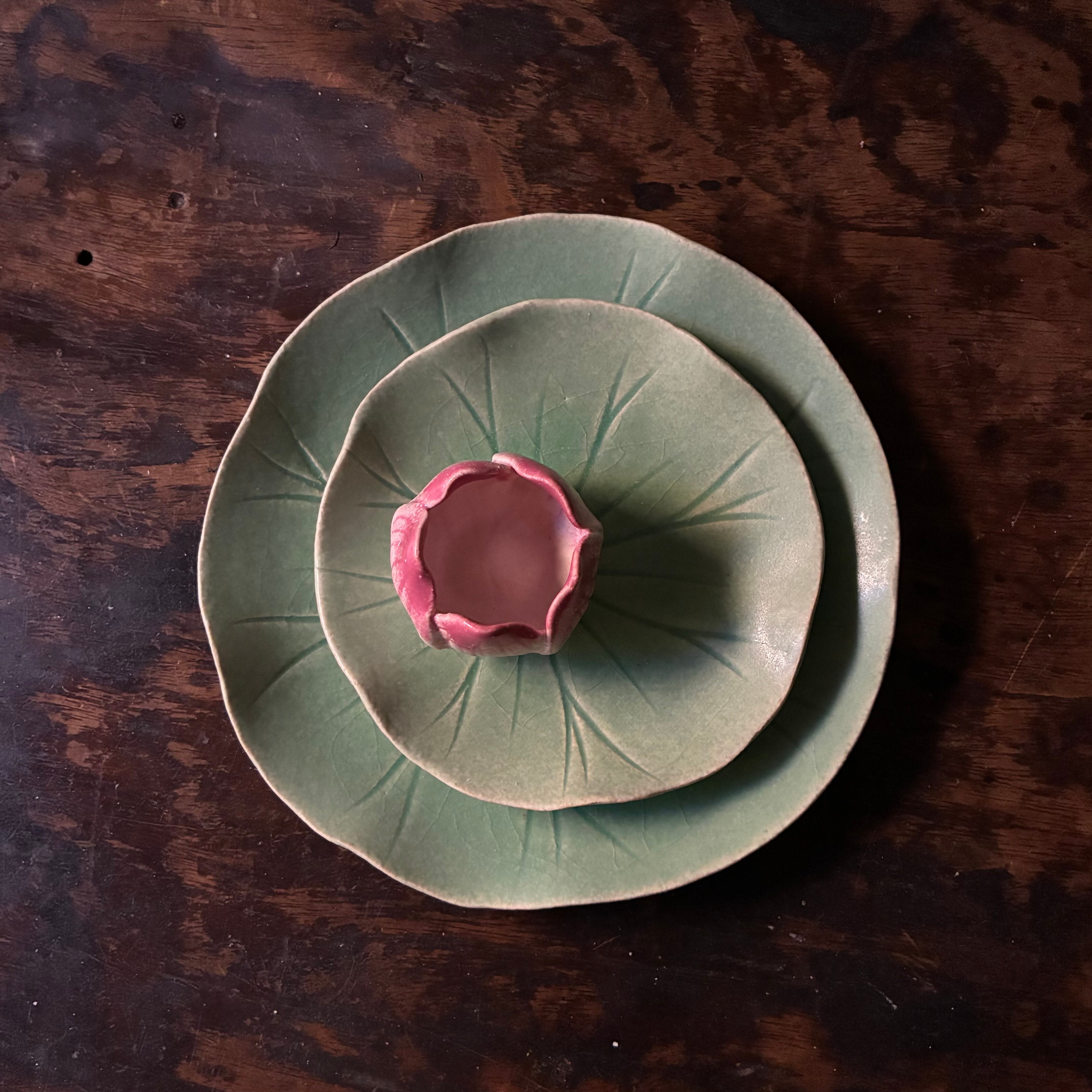 25夏】Lotus 蓮の葉取皿 (幅 16 cm) | TSUNE;田中恒子の器 オンライン