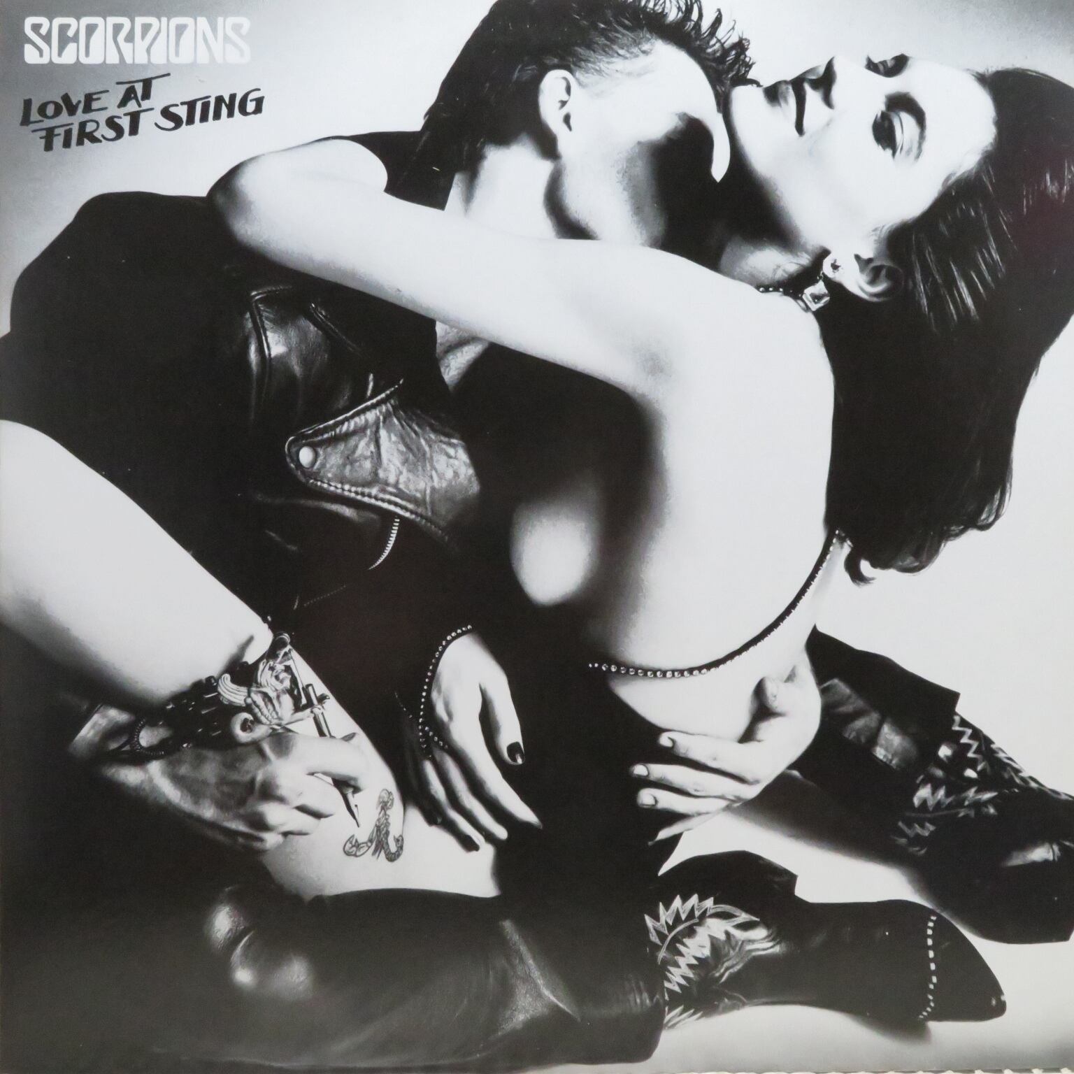 Scorpions / Love At First Sting  禁断の刺青 [RPL-8223] - 画像1
