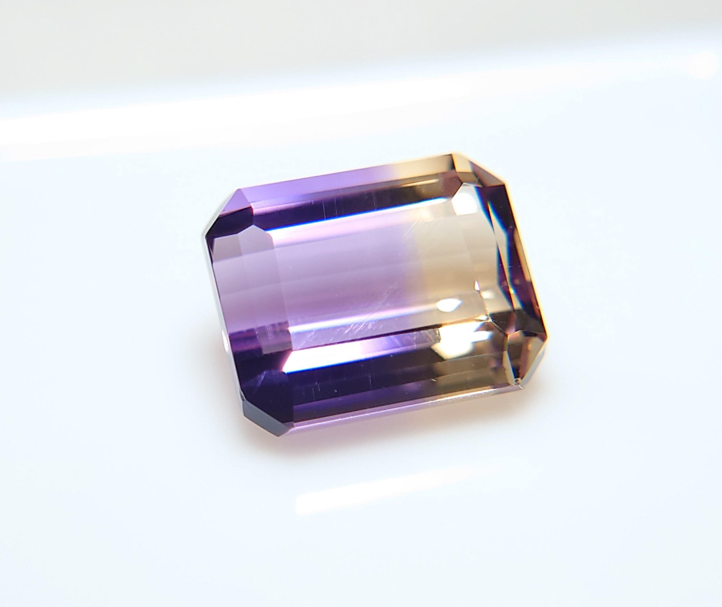 極美品！ アメトリン 3.94ct ルース（LA-6248） | ＬＡＧＯＯＮ