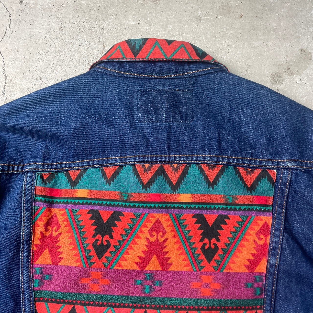 90年代 OUTERGEAR リメイク ネイティブ柄 デニムジャケット レディース 