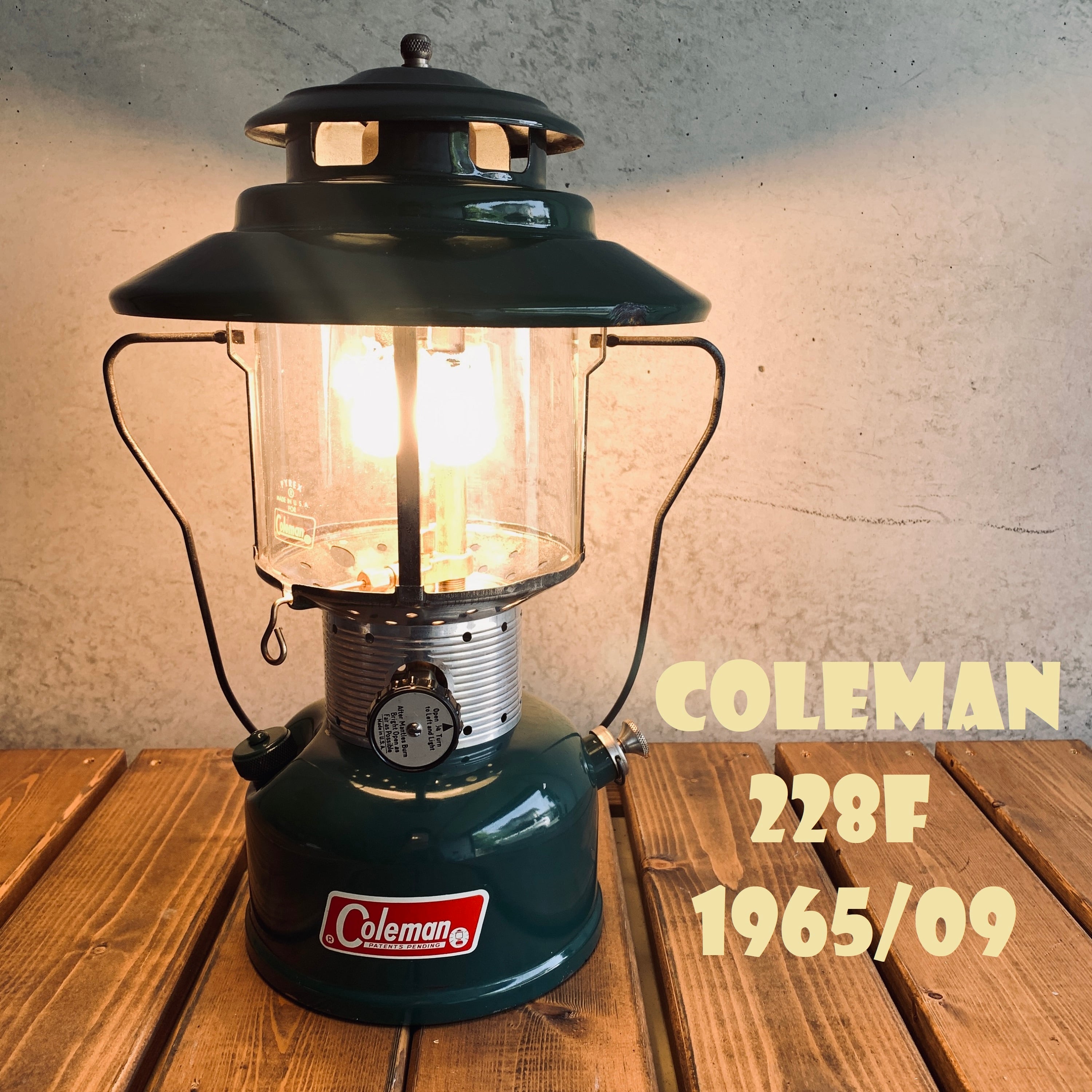 コールマン 228F 1965年9月製造 ツーマントル ランタン ビッグハット COLEMAN ビンテージ 完全分解清掃 メンテナンス済み  BIGHAT 60年代70年代 | スーパービンテージデポ【Super Vintage Depot】 powered by BASE