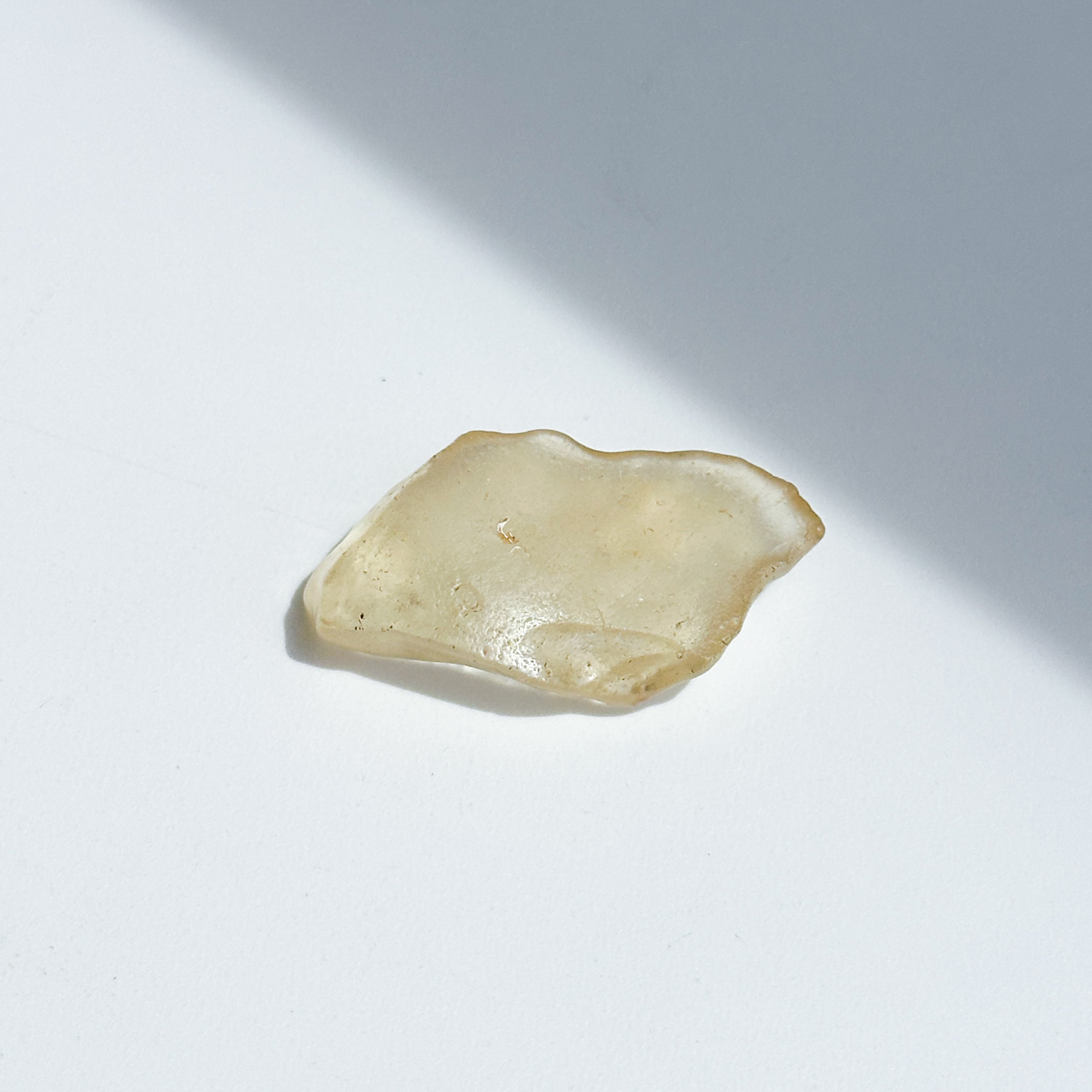 リビアンデザートグラス 原石22◇ Libyan Desert Glass ◇天然石・鉱物