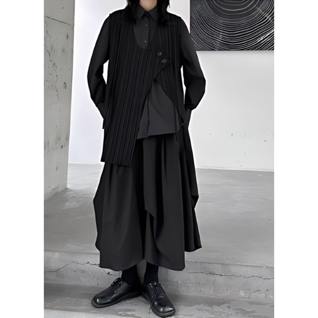 Irregular vest black C0433