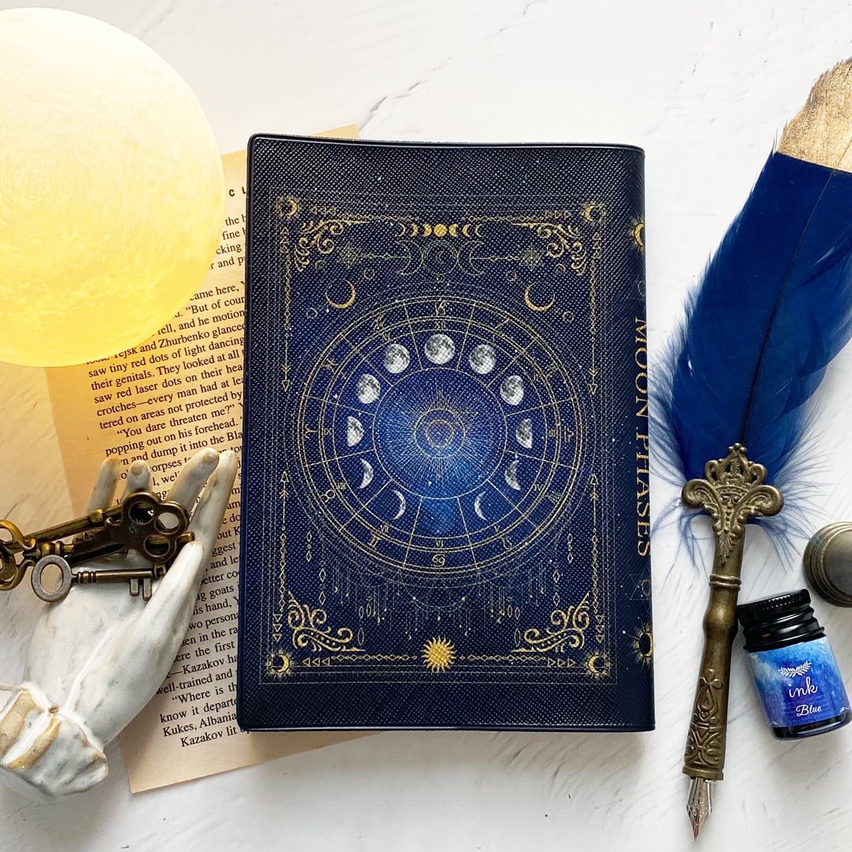 ブックカバー・手帳カバー】月の満ち欠け・12星座（ギャラクシー