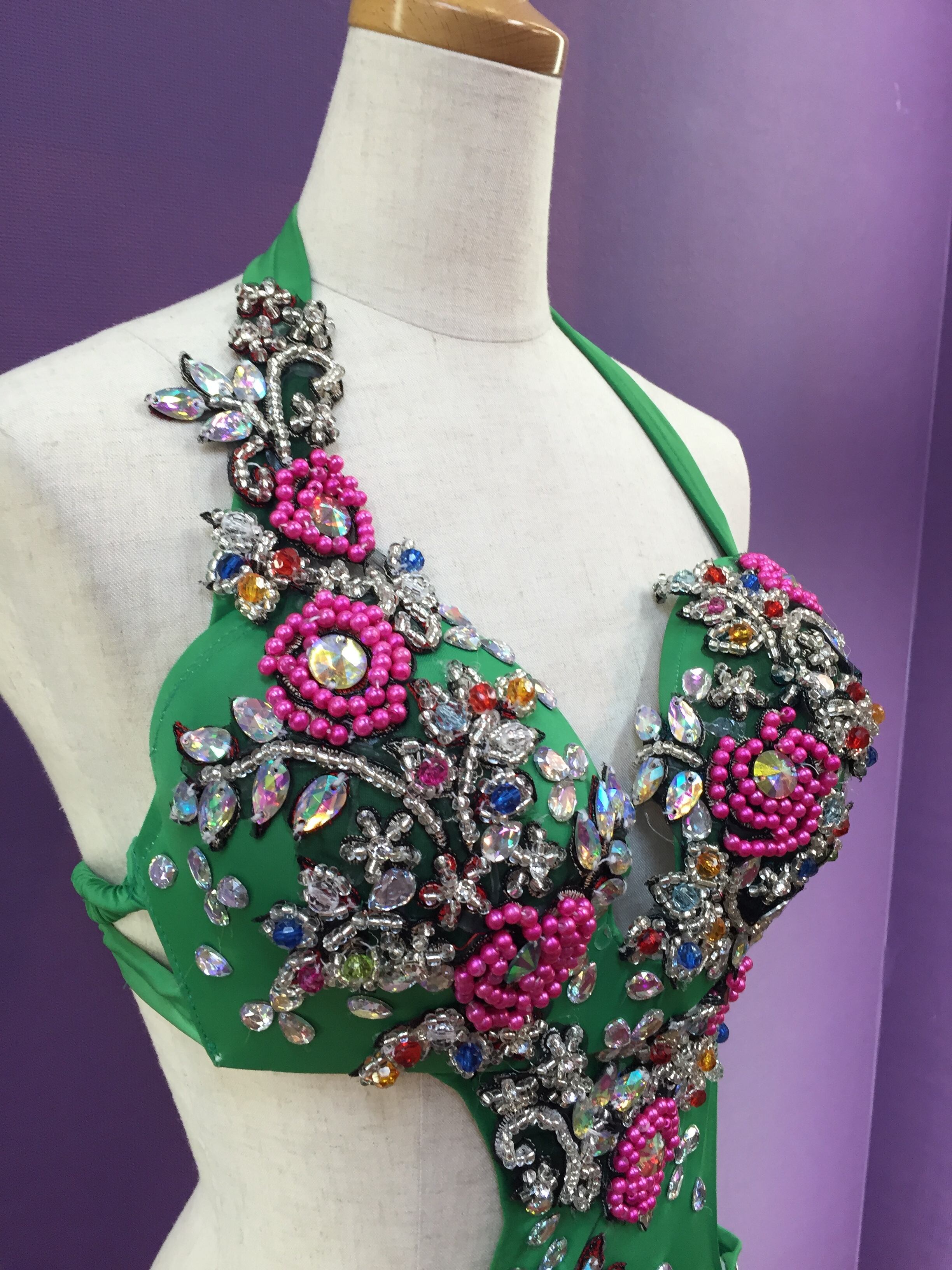 新品】エジプト製蛍光グリーン ベリーダンス セットアップ