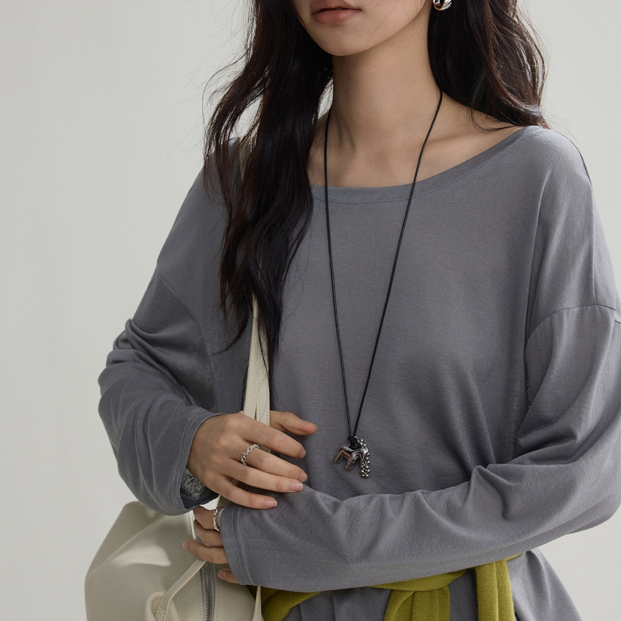 Back open Dolman Sleeve Cut and Sew 【2color】T4469