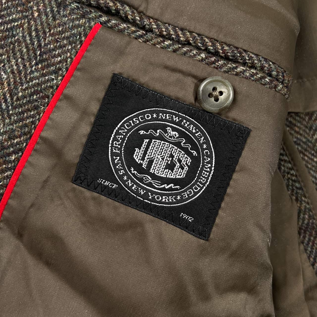 J.PRESS ジェイプレス くるみボタン ヘリンボーン ウール テーラードジャケット 92-82-165/メンズ