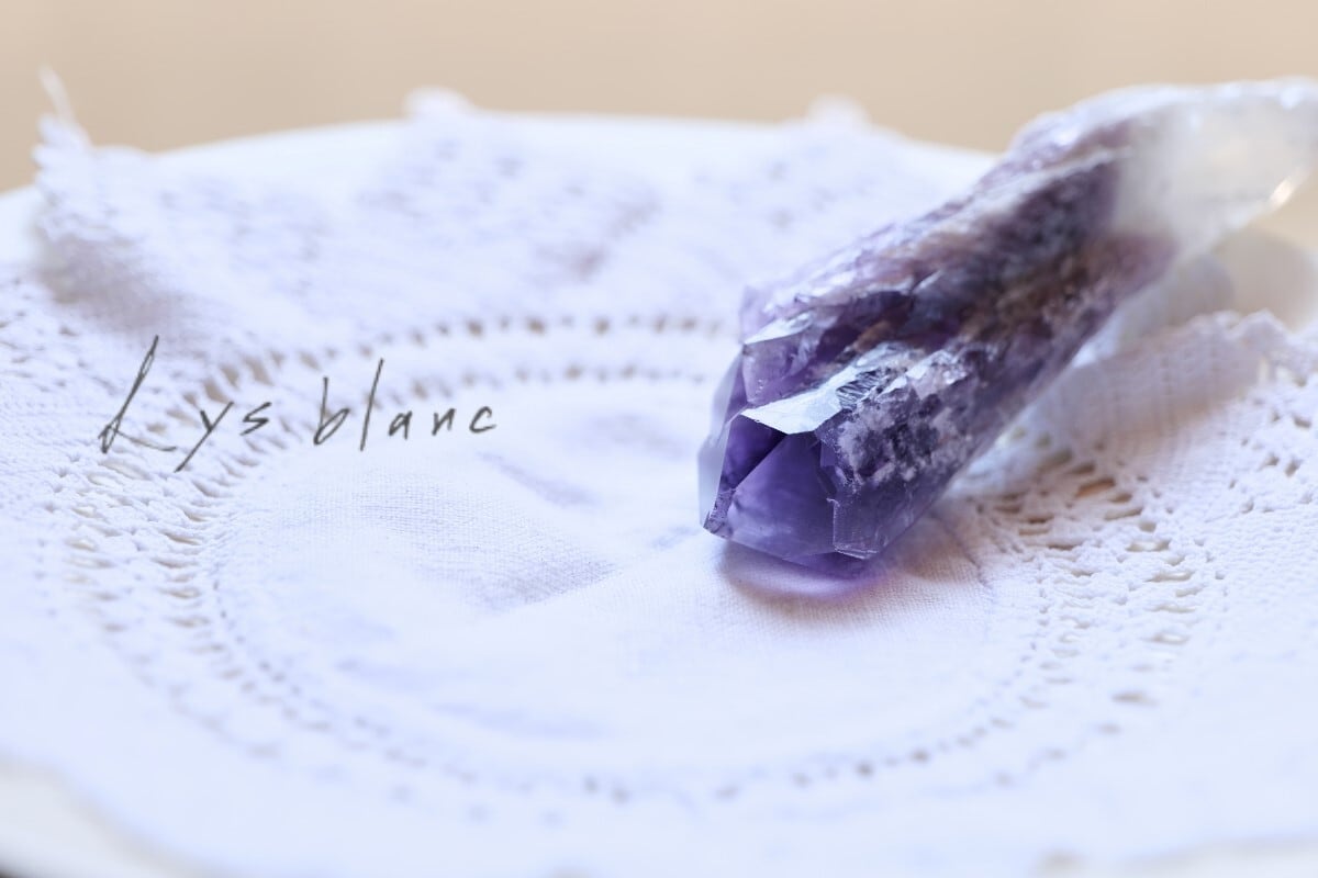アメジスト ワンド ポイントNO1 | Gemstone&Healingshop Lysblanc アメジスト ワンド ポイントNO1 | Gemstone&Healingshop Lysblanc