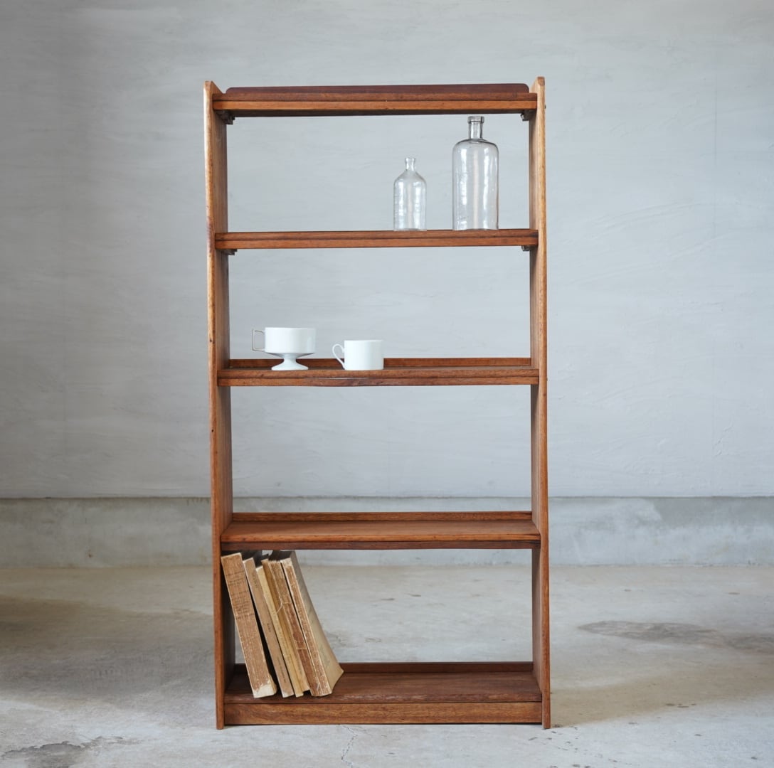 5段のオープンラック