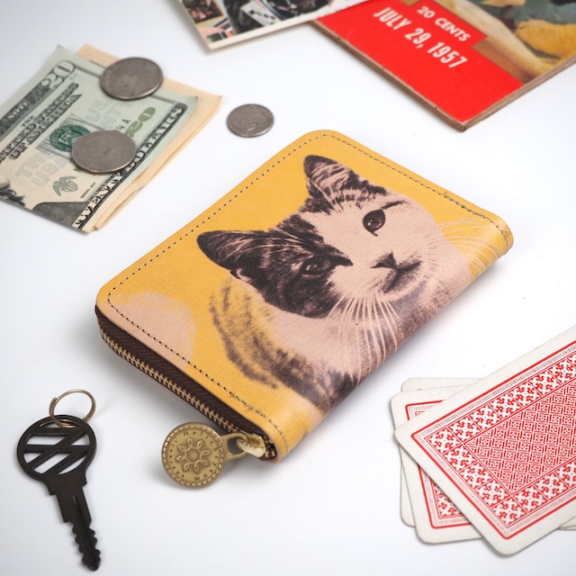 Round zipper compact wallet (cat) VINTAGE SELECTION cowhide