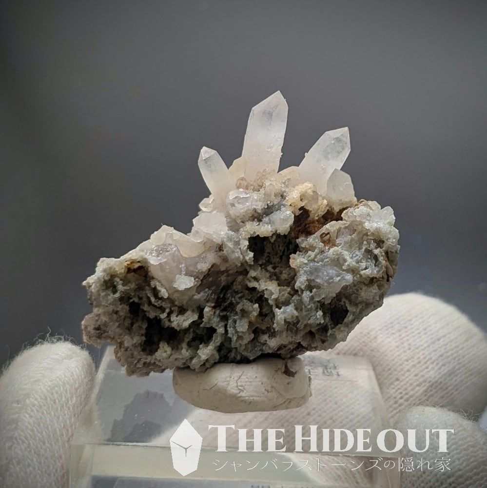 日本国産鉱物標本038 埼玉県秩父市中津川秩父鉱山橋掛沢産水晶 母岩