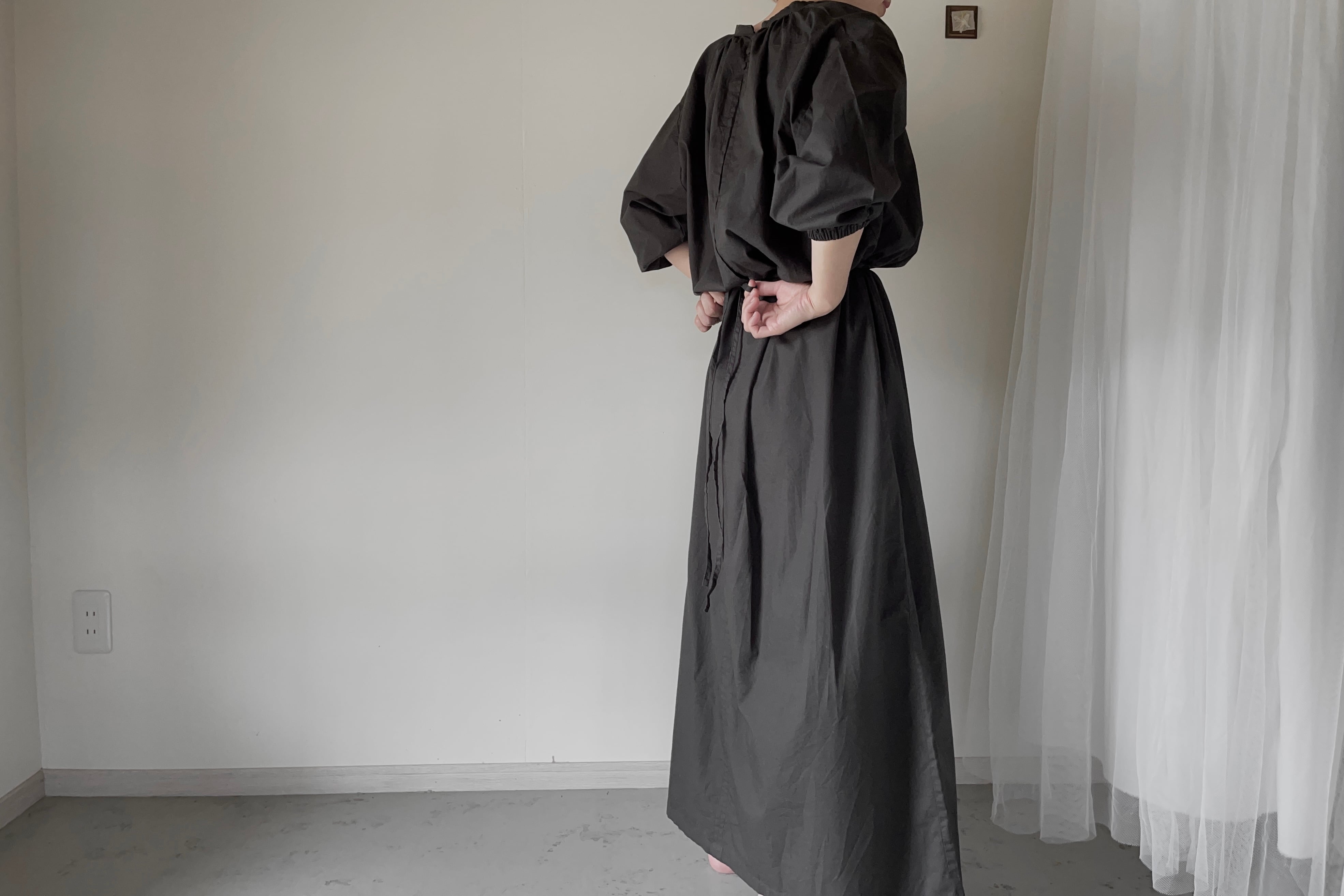 エプロンワンピース