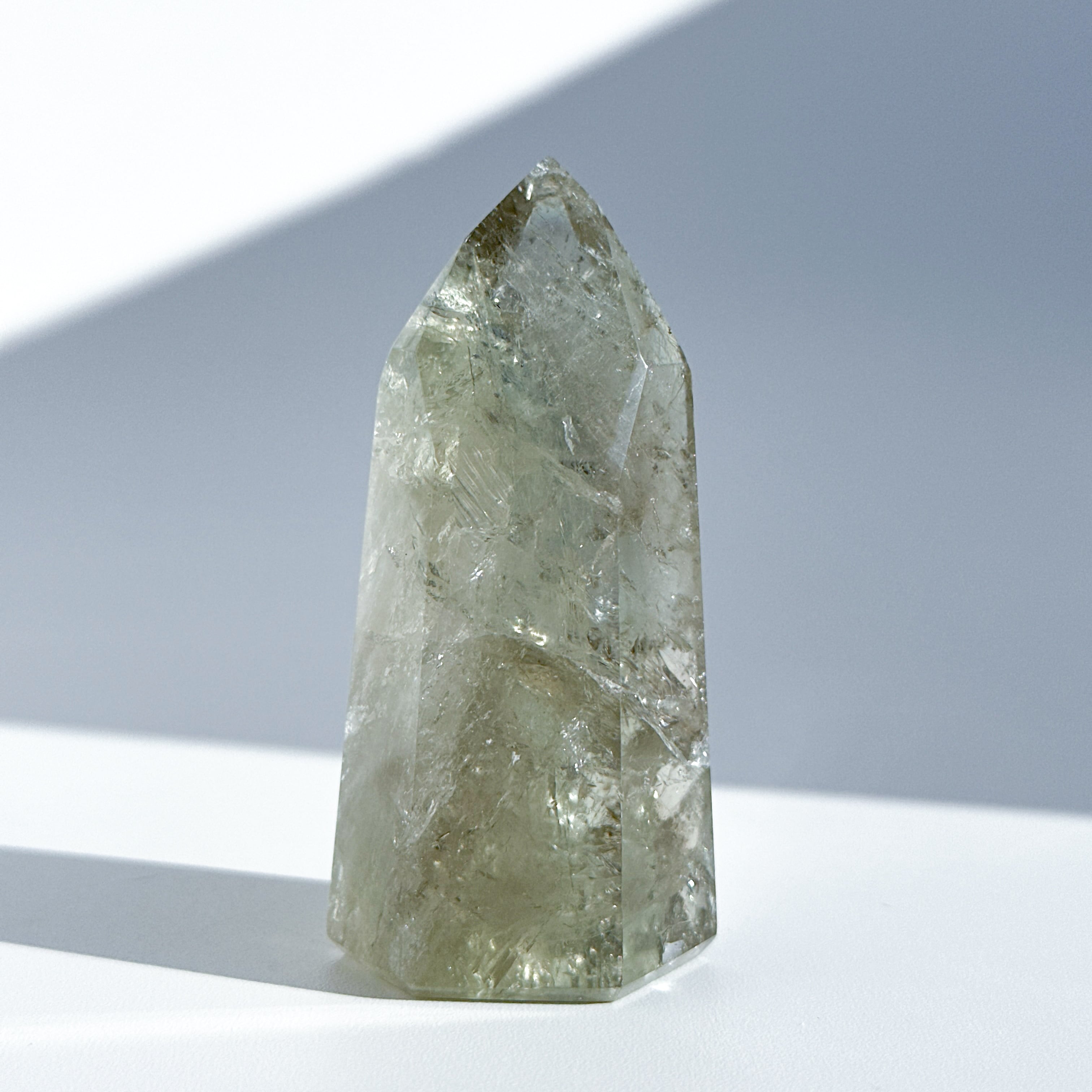 非加熱◎バイーア産グリーンアメジスト タワー14◇Green Amethyst