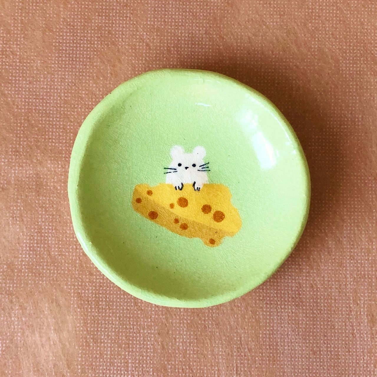 楽入窯＞豆皿（ねずみチーズ） | UTSUWAYA かねみん