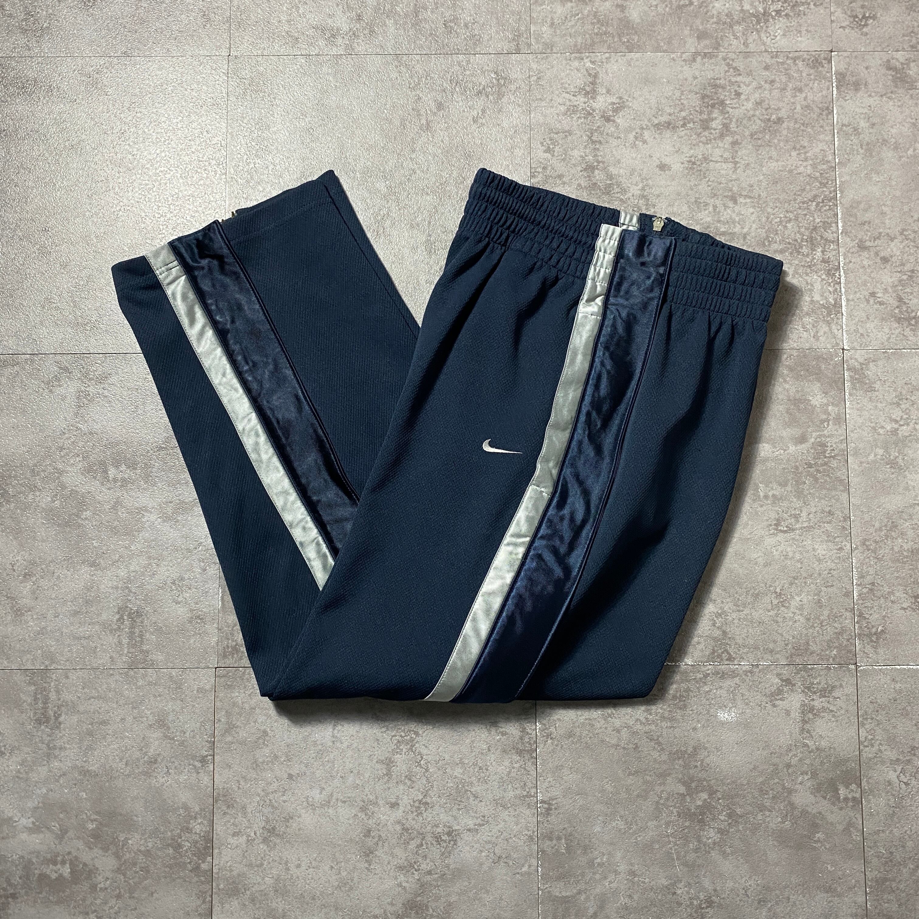 NIKE　トラックパンツ　ネイビー　フルレングス　ロゴ　メッシュ　ナイロン 00's NIKE ナイキ スウォッシュ 刺繍ロゴ サイドライン サイドジップ