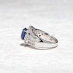 ロイヤルブルー サファイアリング pt900 / 3.080ct / DA 1.090ct