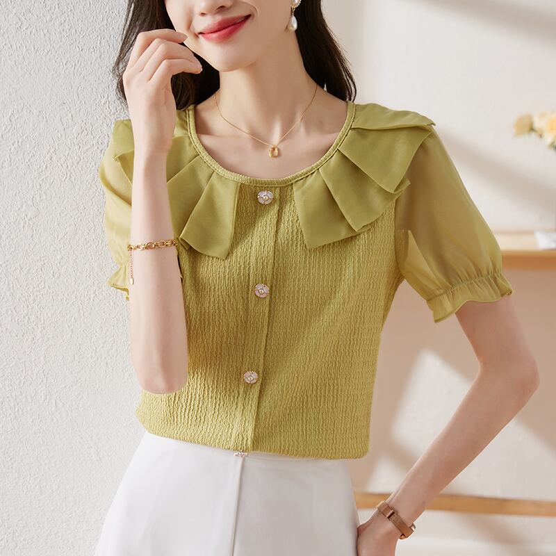 トップス レディース シャツ ブラウス 半袖 パフスリーブ 襟付き プリーツ シフォン フリル かわいい 大人可愛い きれいめ 上品 エレガント 清楚 フェミニン おしゃれ お洒落 綺麗 お嬢様 おとな ナチュラル こなれ感 ラブリー キュート ガーリー レトロ ロマンチック 抜け感 華やか 主役級 存在感 OL 通勤 学生 通学 デート お出かけ 休日 S M L XL 2XL グリーン 緑 夏 20代 30代 40代 韓国 韓国系 着回し 普段使い ファッション コーデ 送料無料
