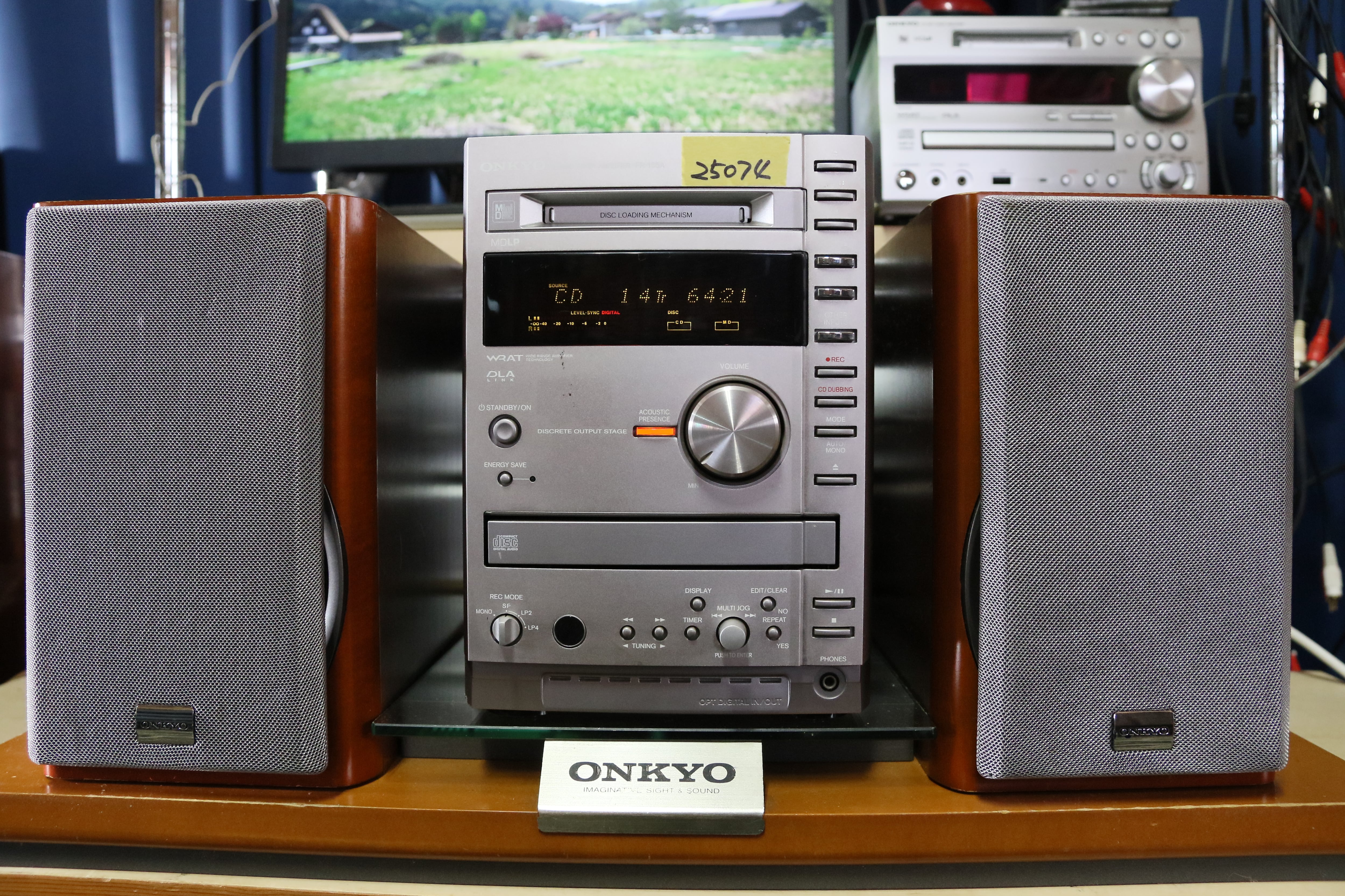 小ぶりな名機】ONKYO FR-155AX ＆ D-02AX CD/MDﾁｭｰﾅ/ｱﾝﾌﾟ/ｽﾋﾟｰｶ (管