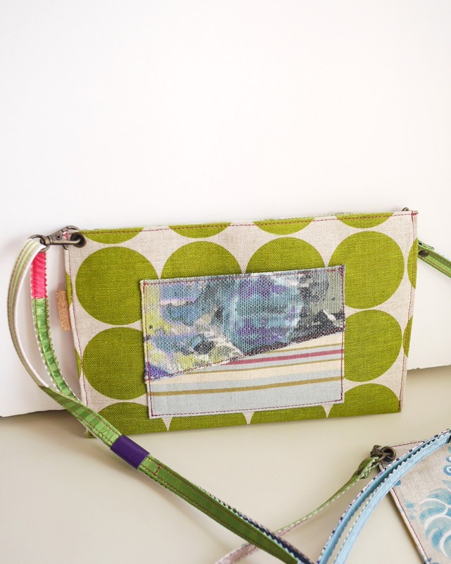 No.232694よこスマートMINIショルダー（フランスモーブ）