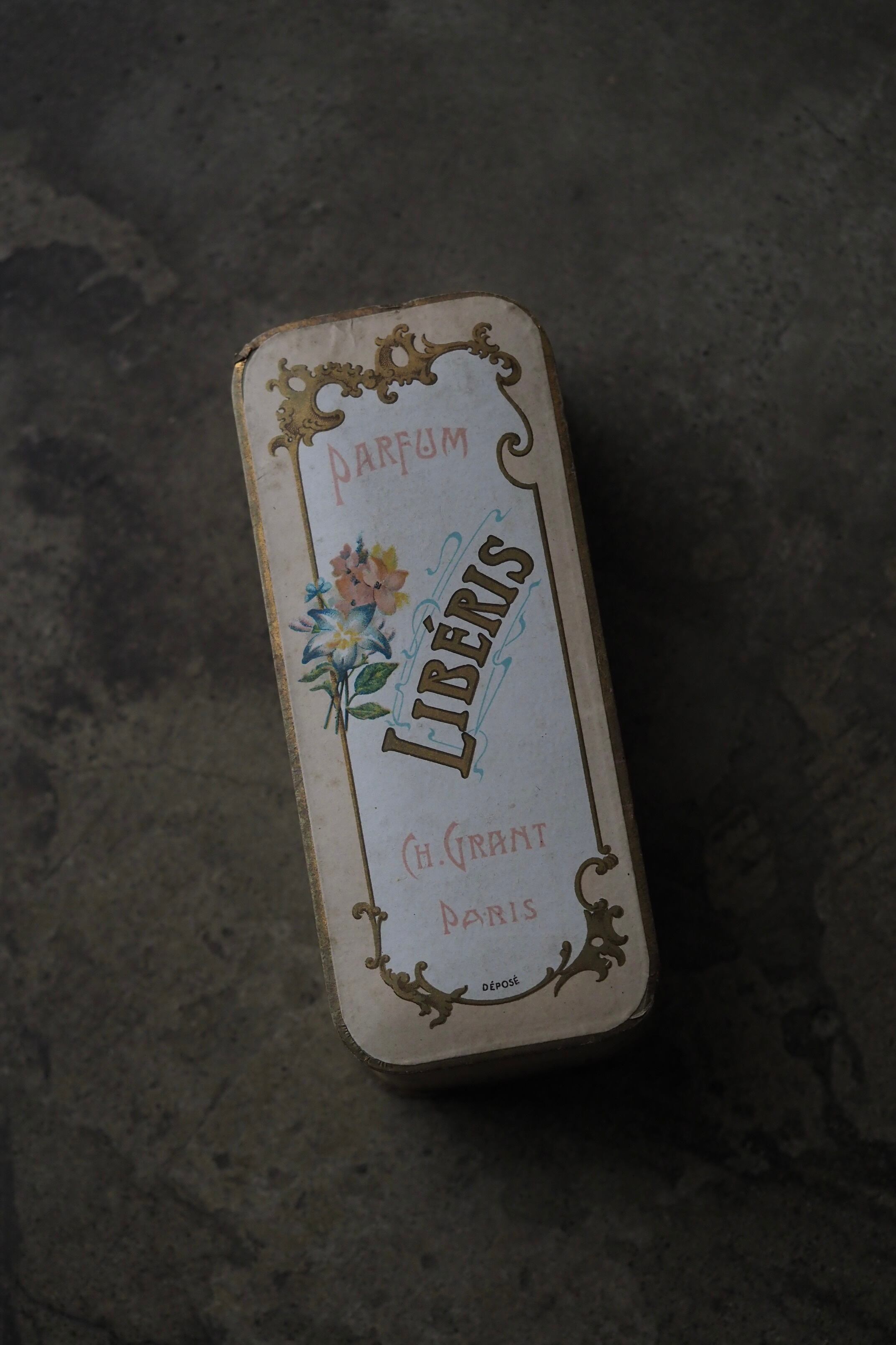 パフュームの紙箱-antique perfume paper box | アンティーク