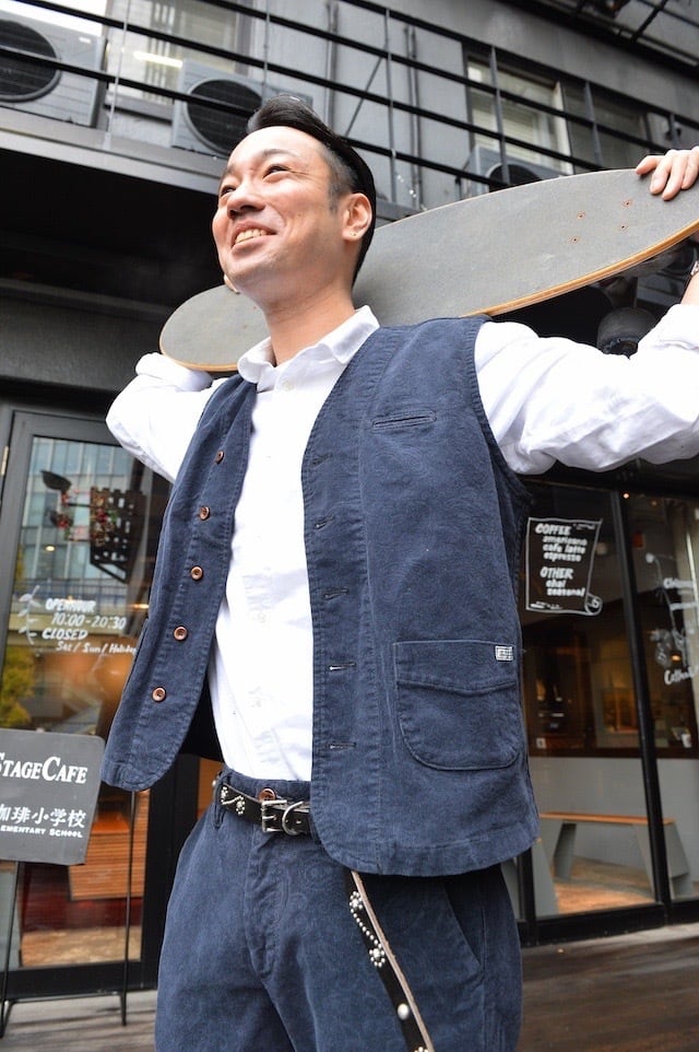 Mens Corduroy vest コーデュロイベスト (ネイビーペイズリー) セットアップ対応,日本製,  羽織り,春秋冬,モノマネー,[cj008-65] 日本製デニムブランド CONTRIVANCE コントライバンス