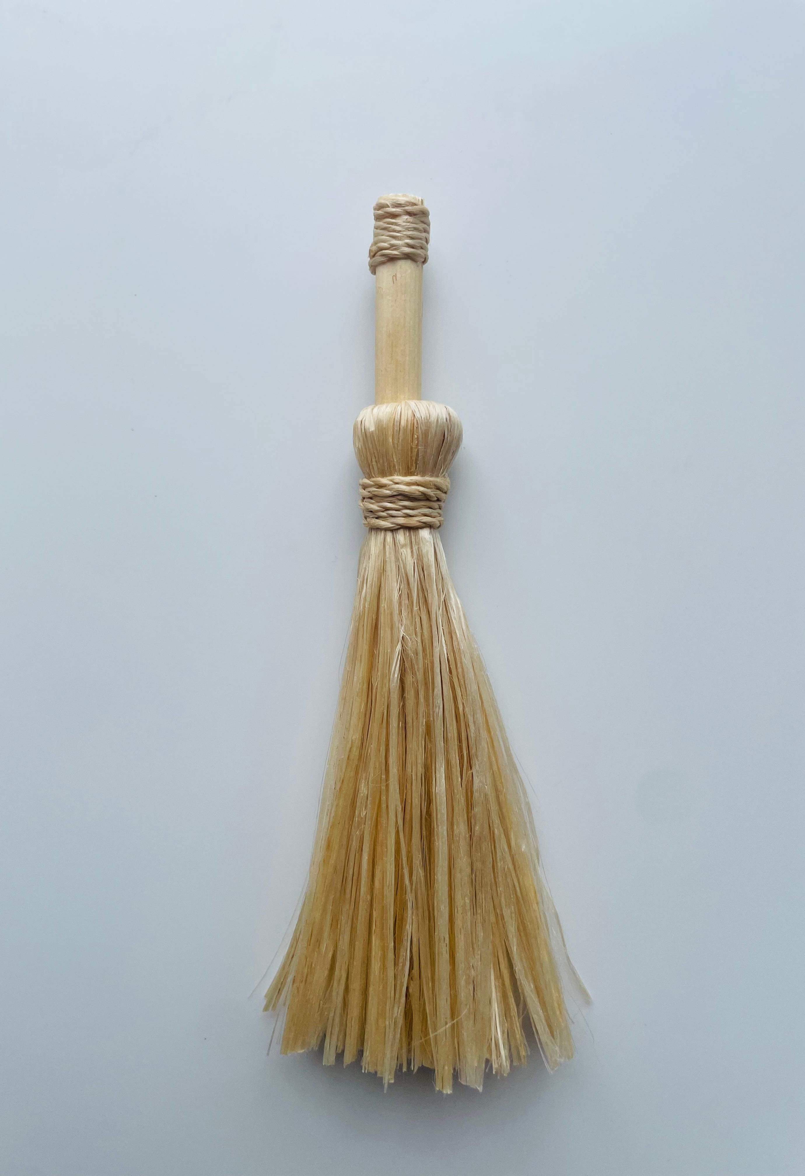 再入荷】精麻祓いほうき ～心身を整える神聖な道具～ | SATYA