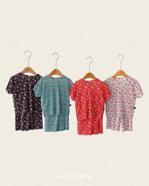 [oottbebe] Flower Petal Pleated Set / [오뜨베베] 꽃송이플리츠상하복