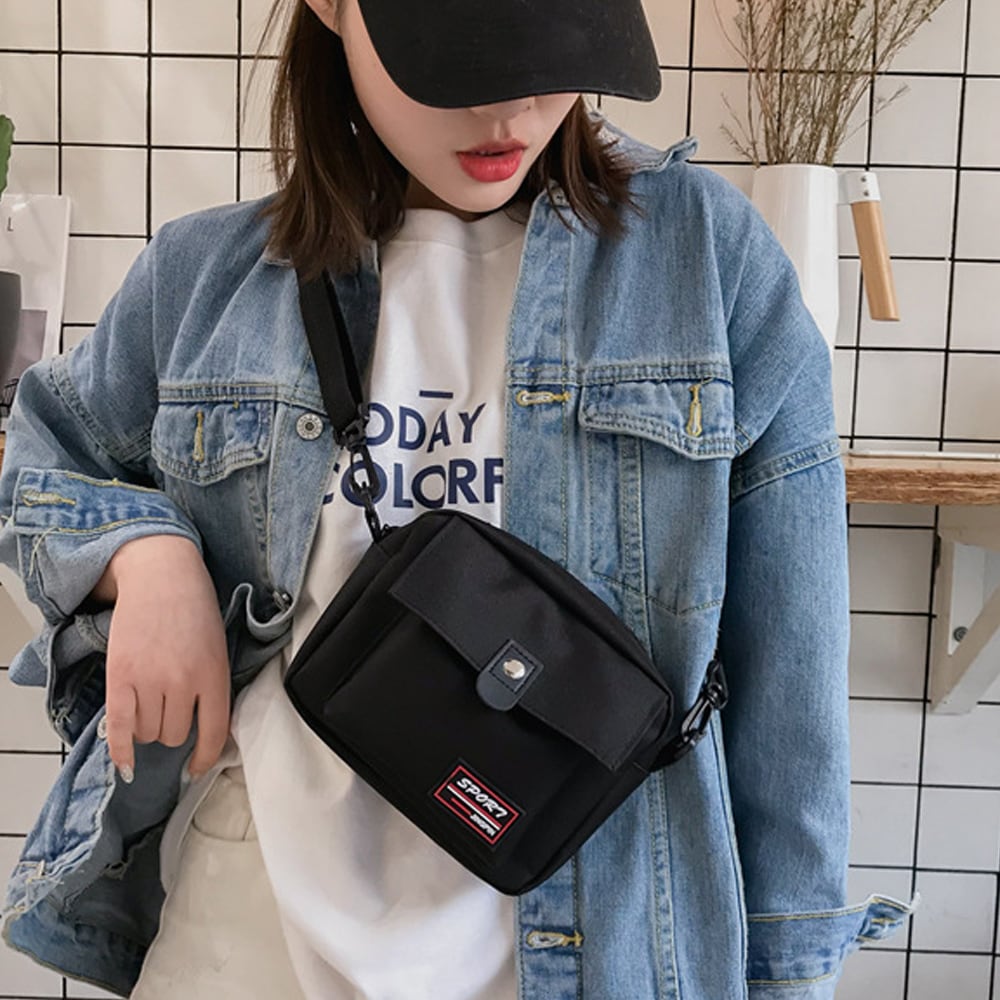 バック　ミニより少し大きめ スクエア ミニバッグ レディース メンズ おしゃれ かわいい 大人