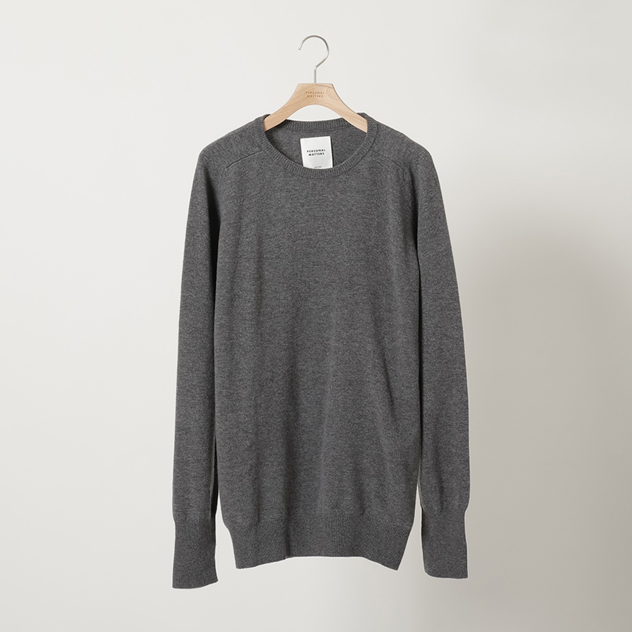 PERSONAL MATTERS "MERINO WOOL CREW NECK SWEATER"　DARK GREY