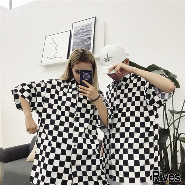 チェッカーフラッグ 半袖チェック柄 おそろコーデ ファッション アパレル 黒白 オシャレ 原宿 Rives リーブス ストリート 韓国 オルチャン Rives カップル Rives