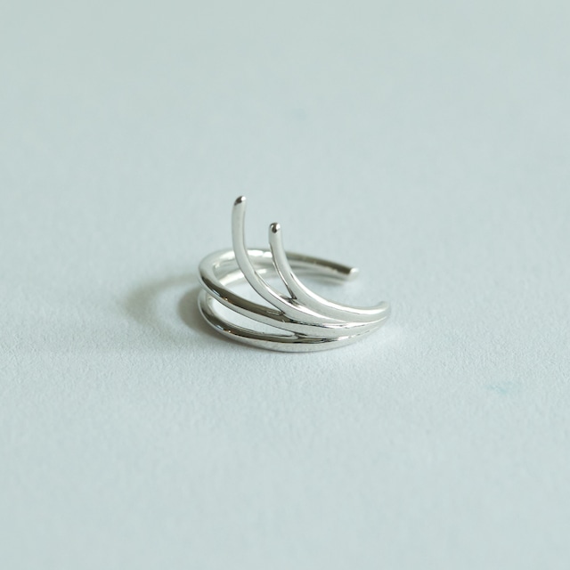 RIPPLING NAIL RING