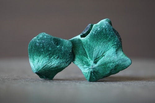 コンゴ産ヴェルヴェットマラカイト Malachite 2276