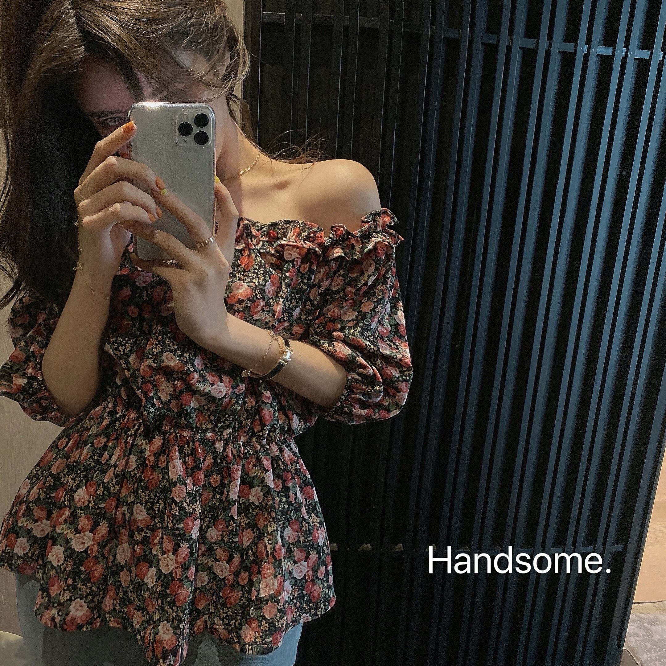 レトロシフォンフローラルシャツデザインセンスニッチニュースタイル半袖ワンワードカラー気質ウエストトップ女性トレンディ YY-ファッション29102225358