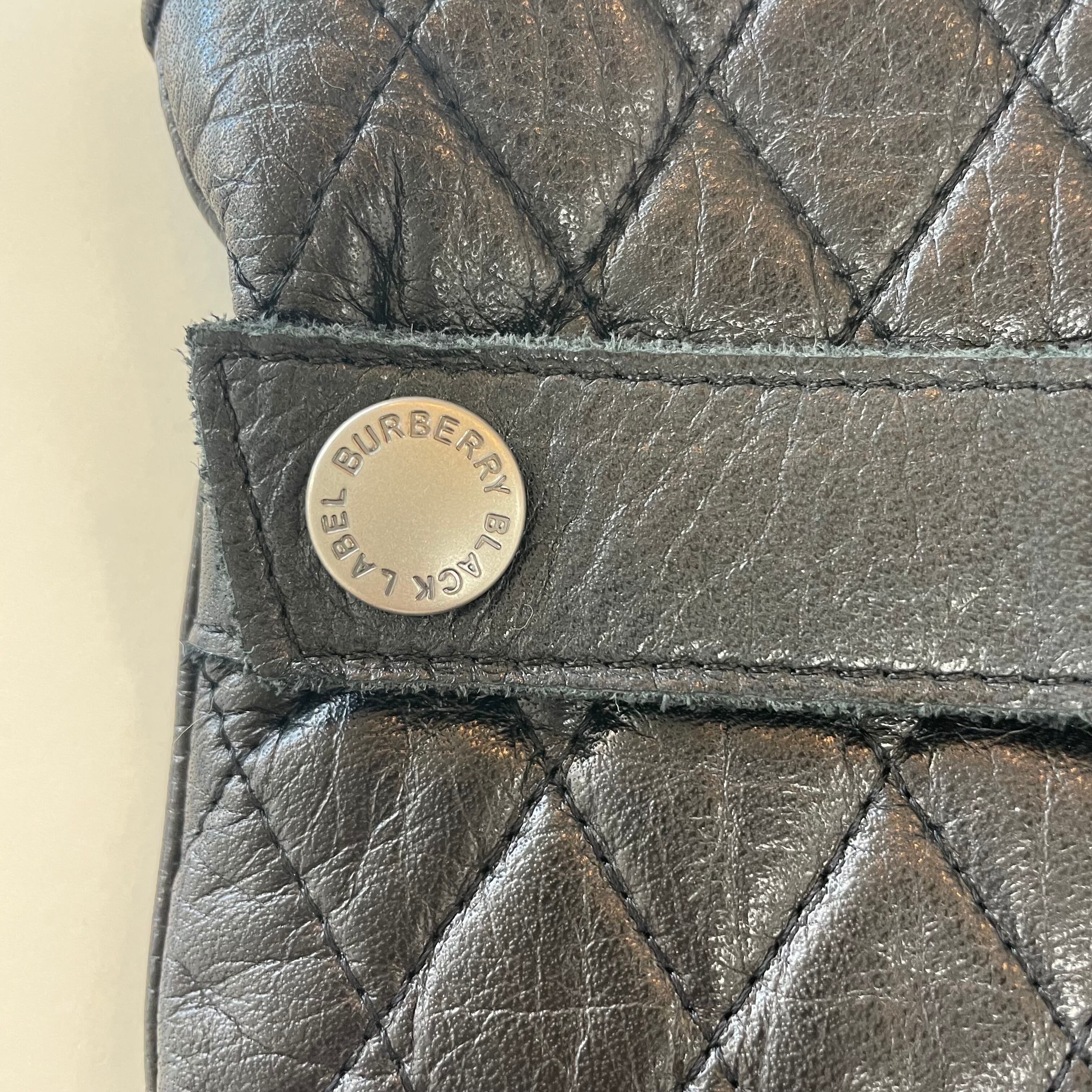 バーバリー ブラックレーベル キルティング レザー手袋 | Regalia.japan