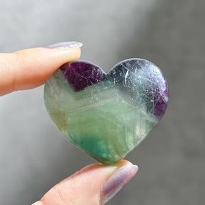 レインボーフローライト ハート21◇ Rainbow Fluorite ◇天然石・鉱物・パワーストーン