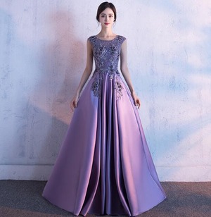 送料無料 未使用 発表会 舞台衣装 結婚式 前撮り 立体刺繍 フィッシュテール ロング丈 フォ－マル ドレス 7号 S [OPN1148]