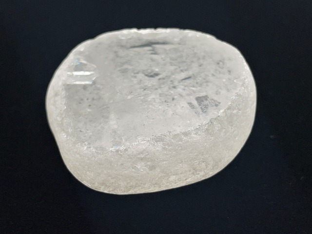 川流れ水晶（水晶）