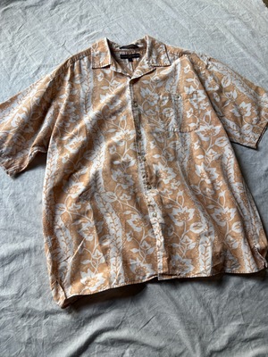 “TOMMY HILFIGER” Hawaiian Shirt