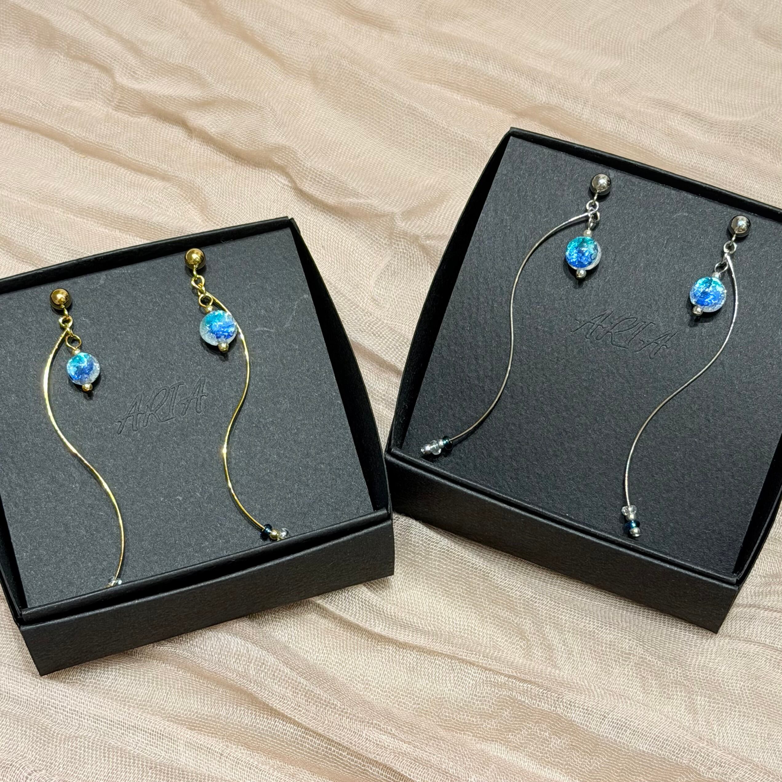【ホタルガラス】ロングピアス　BOX付　(A40-124)③.④