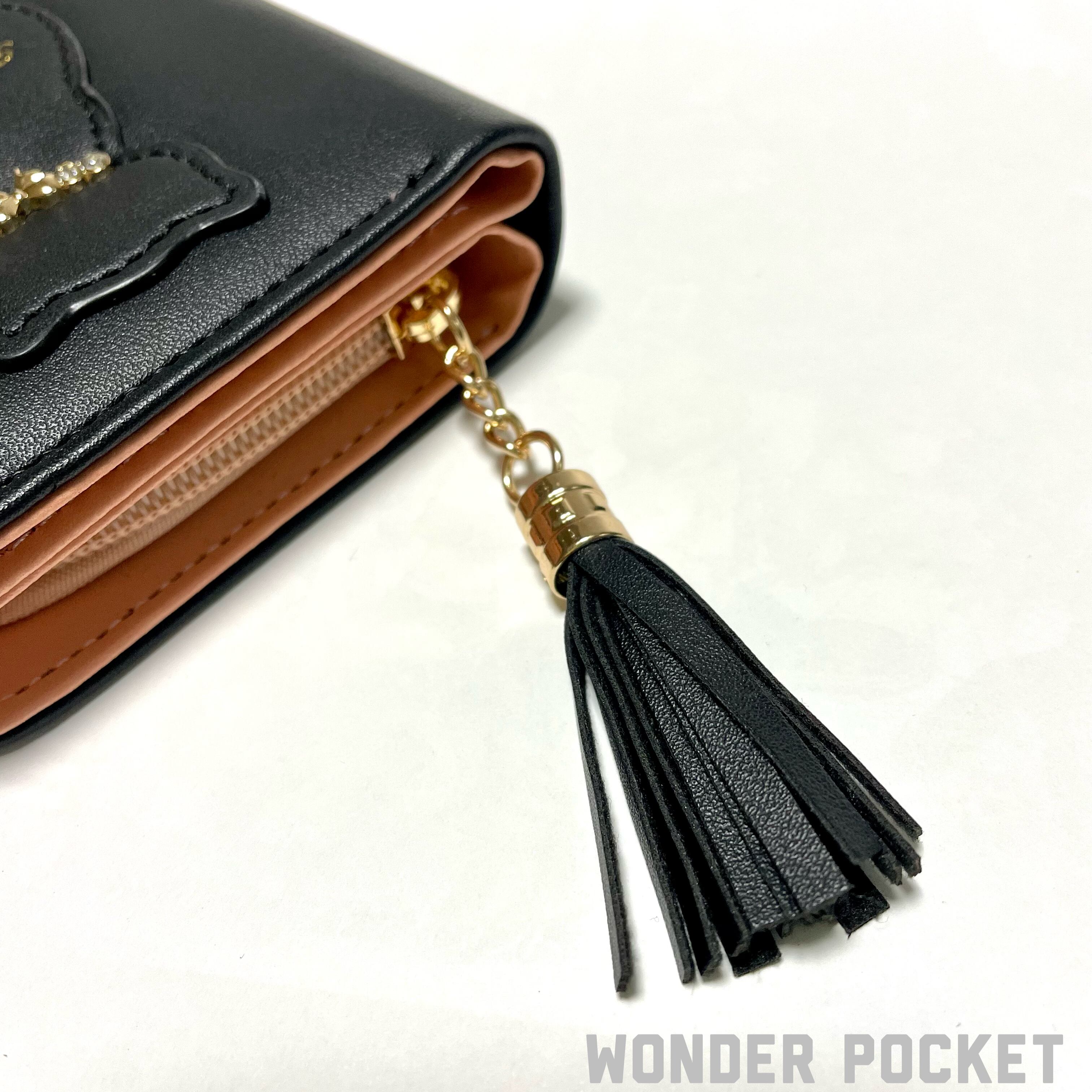 ビジューな黒猫のシルエットの二つ折財布 | WONDER POCKET