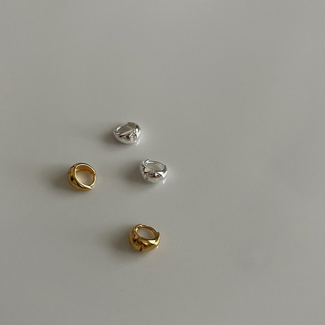 予約商品】Silver925 piko mini pierced 0263 | #FFF