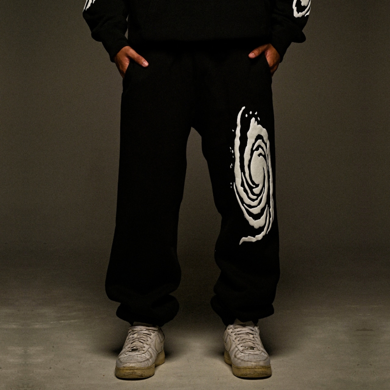 GALAXY HEAVYWEIGHT SWEAT PANTS【Black】